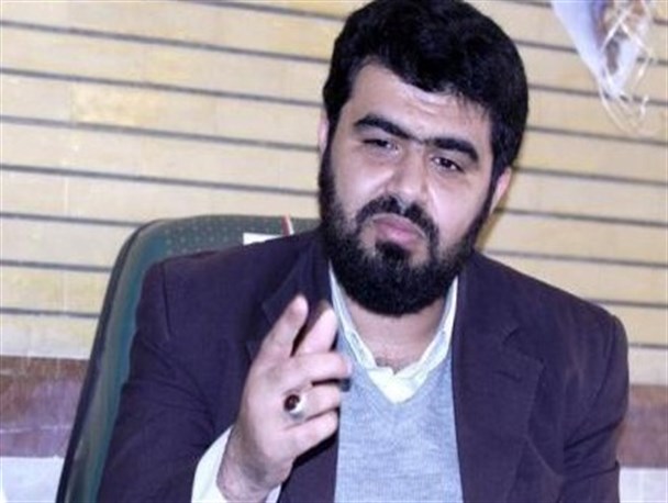 اگر مسجد نبود 9 دی هم نبود/حامیان سران فتنه افرادی بی سواد هستند