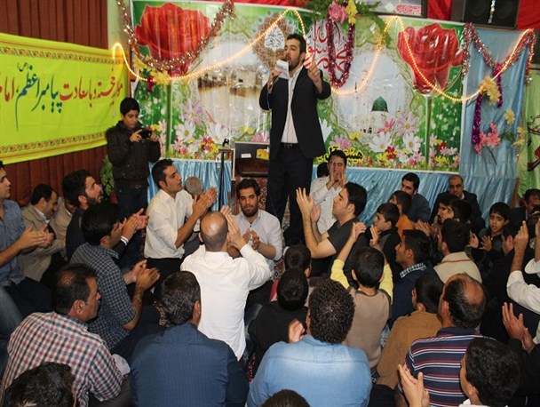 مراسم جشن میلاد پیامبر اکرم(ص) در قصرشیرین برگزار شد