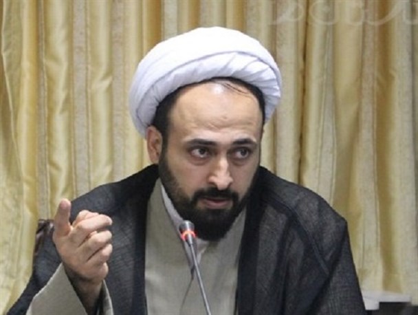 نهم دی امسال زمانی برای تبدیل تهدیدهای فتنه انگیز به فرصتها انقلابی