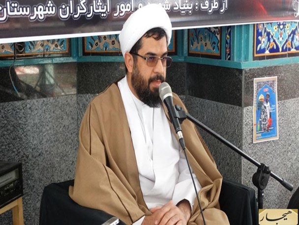 خون شهیدان مدافع حرم مانع اصلی نفوذ دشمنان به کشور است
