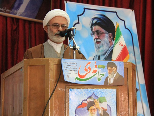 انقلابی که متکی به مردم است هیپچ‌گاه آسیب نخواهد دید