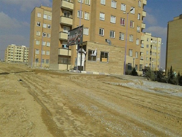 مسکن بی مهر حبیب آباد، در انتظار مهر مسئولان