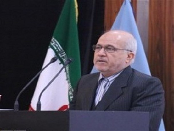 دشمنان نظام و معاندین مترصد فرصتی برای ضربه زدن به نظام اند