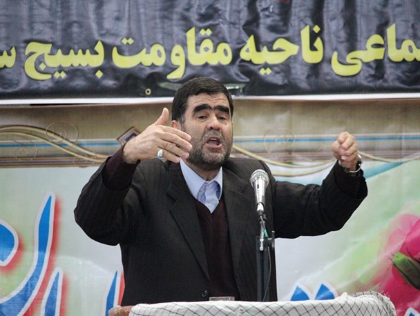 کروبی و موسوی زمینه بدنامی انقلاب فراهم کردند