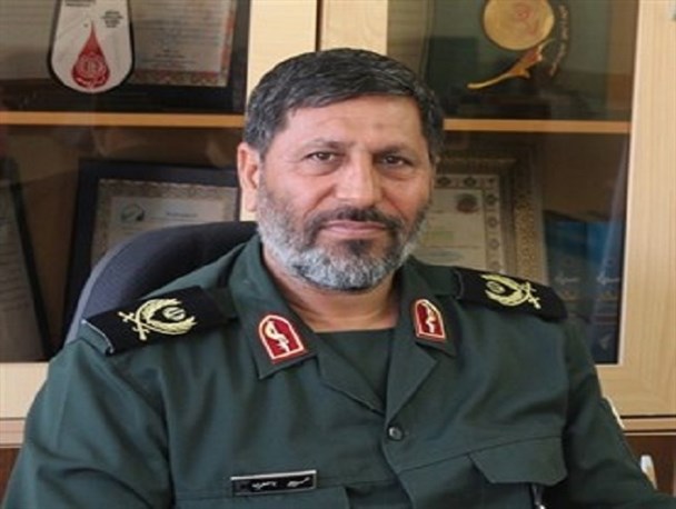 نفوذی ها سعی دارند راه آمریکا را به کشور باز کنند