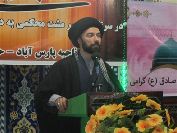 حجت الاسلام سعادتی: موشک های ایرانی، اسرائیل را شخم خواهند زد