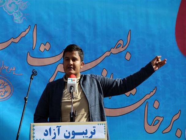 چه کسانی انقلاب کردند که حالا شما دم از انقلاب می زنید/کسانی امروز حرف از حقوق شهروندی می زنند که در سال ۸۸ همین حقوق را پایمال کردند