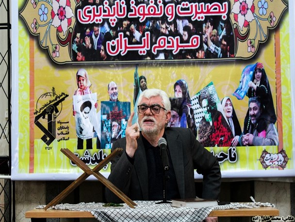 اجازه نفود به دشمن را نمی دهیم/ حماسه 9 دی چهره حق و باطل را آشکار کرد