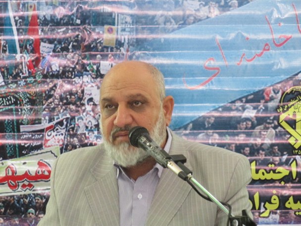 عده‌ای هنوز در مقابل فتنه ۸۸ سکوت می‌کنند/ملت در مقابل فتنه‌ها و دسیسه‌های دشمن هوشیار باشند