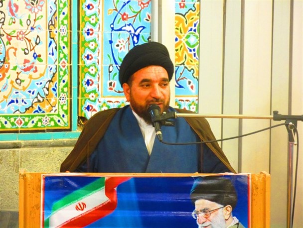 جرم ساکتین فتنه کمتر از عاملان آن نیست/پرونده فتنه ۸۸ باید باز بماند