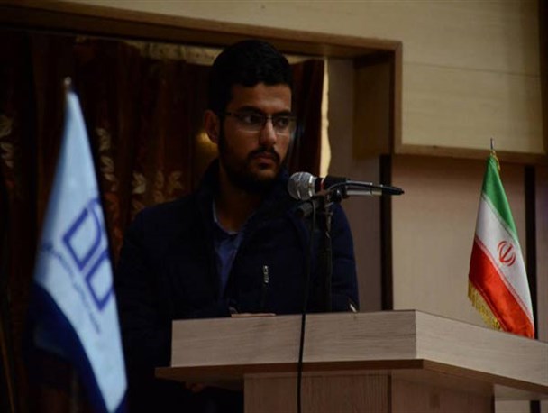 مسئولان نظام به عناصر خائن فتنه هرگز میدان ندهند/اقلیتی در دانشگاه درصدد حیات سیاسی فتنه گران احیا شود