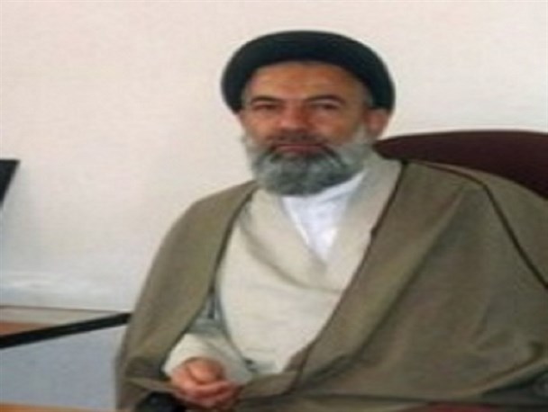 ساختارشکنان آب به آسیاب دشمن می ریزند/ امروز امت اسلامی پاسخ دندان شکنی به دشمنان نظام خواهند داد