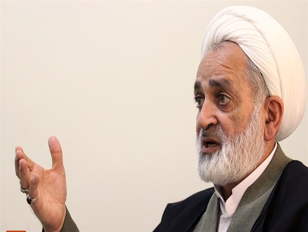 ۹ دی عمل صالح متناسب، در دفاع از ارزش ها بود/فتنه بزرگ تری کلید خورده است