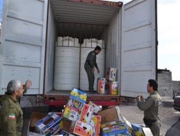 کشف۳۶ هزار لیتر سوخت قاچاق از یک کامیون کشنده در سیرجان