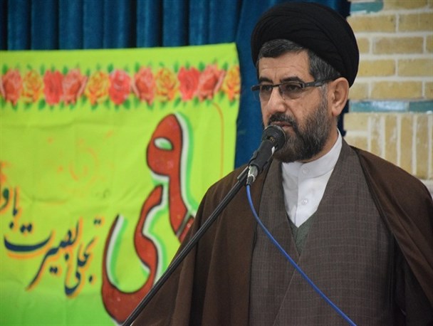نفوذی ها به دنبال ایجاد نارضایتی عمومی در بین مردم هستند