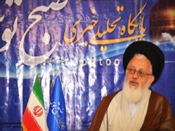 مسئولان با فتنه‌گران اقتصادی برخورد کنند/ راهپیمایی 9 دی اثرش از جنگ کمتر نیست