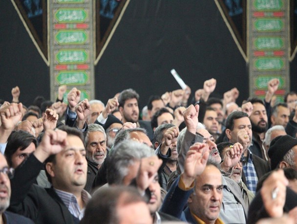 طنین "مرگ بر فتنه‌گر" از دیار تاکستان های سر سبز