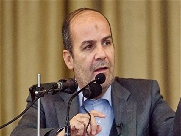 مردم مشکلات را تحمل می‌کنند امّا دست از انقلاب بر نمی‌دارند