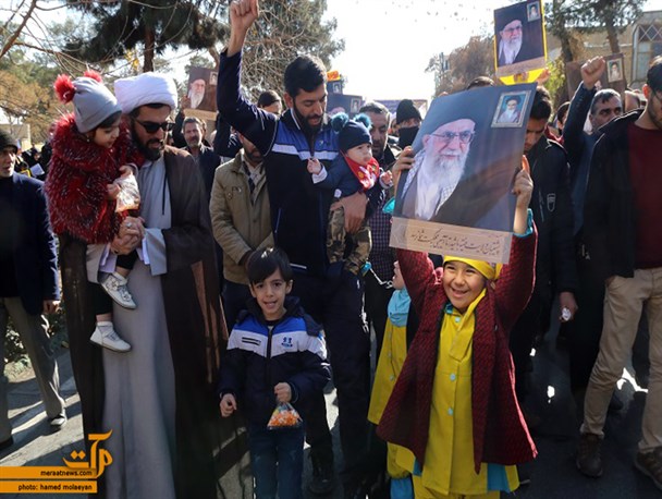 اجتماع مردم سمنان به مناسبت یوم الله نه دی