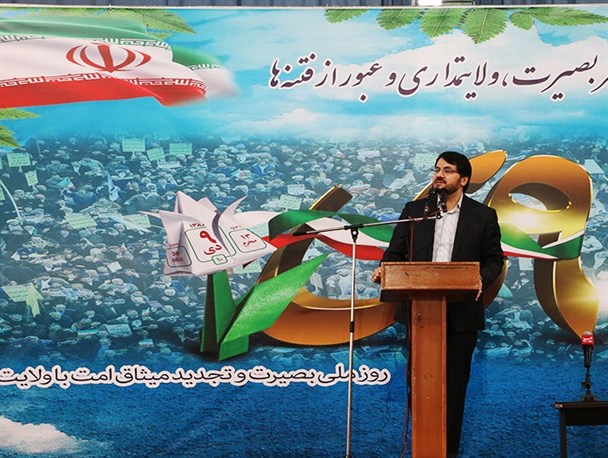 جوانانی که رهبران تغییرند باید در دولت و مجلس بعد شانه زیر بار مسئولیت بدهند