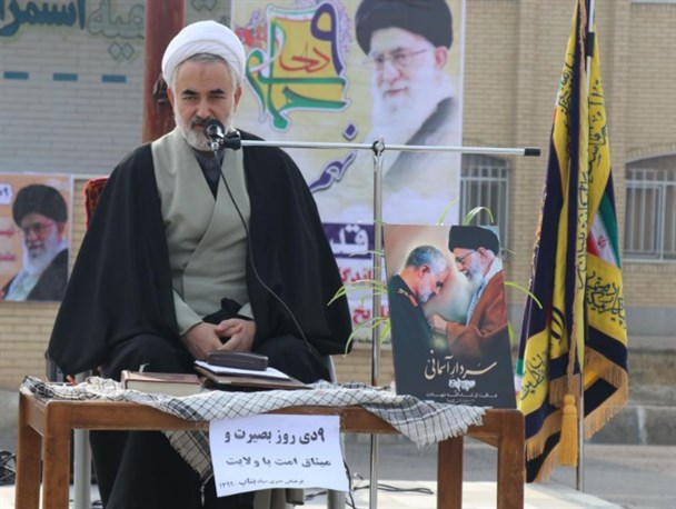 بصیرت، ابزار تشخیص حق از باطل/مهندسی معکوس نقشه ی شوم دشمنان در فتنه ی ۸۸ توسط رهبری