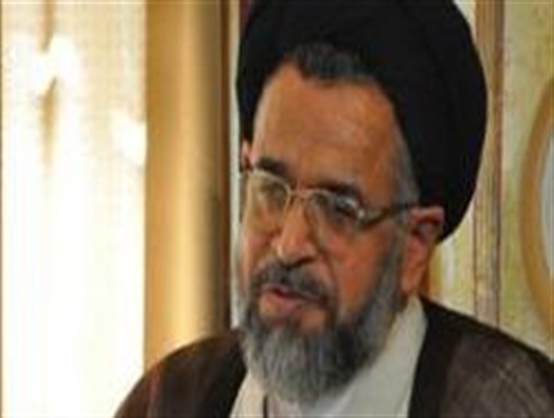وحدت کلمه رمز موفقیت ایران/ جناح ها تندروی نکنند