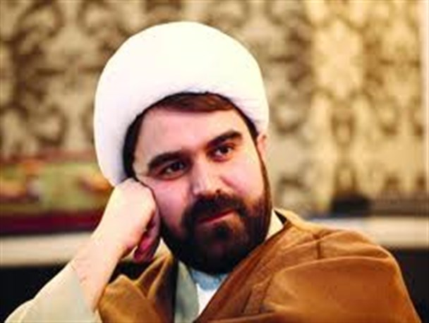 تجمع اعتراضی دانشجویان دانشگاه آزاد همزمان با سفر نوه امام به آبادان