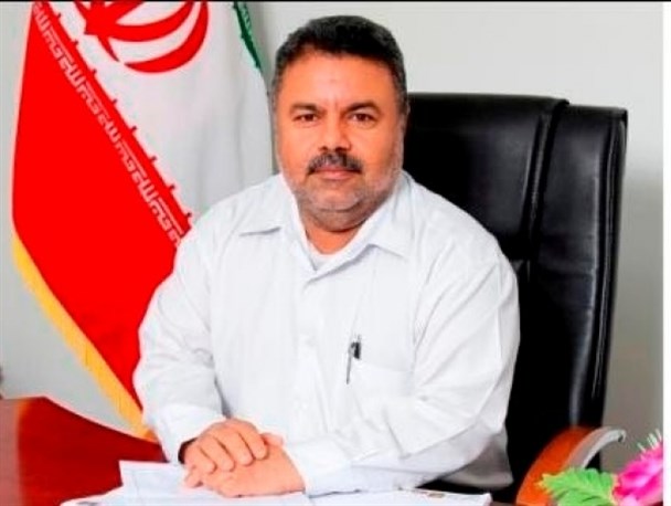مسئولان در جهت انتقال آرمان ها و دستاوردهای انقلاب به نسل جدید گام بردارند