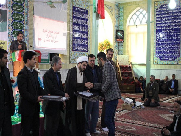دریافت لوح سپاس از دفتر مقام معطم رهبری توسط ورزشکار حسین آباد عاشوری