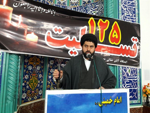 دو ویژگی مهم انقلاب ما، اسلامی و مردمی بودن است