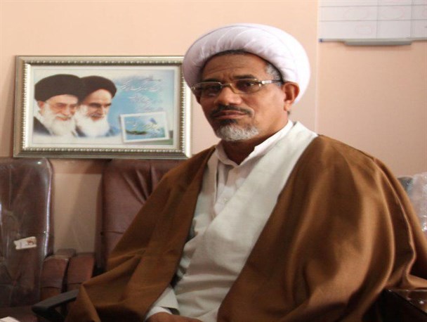 نقش روحانیت در پیروزى انقلاب اسلامى بى بدیل و اساسى بود