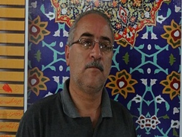 تاکید بر اخذ مجوز قانونی و استفاده از هنرمندان بومی