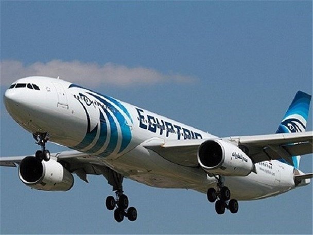فرودگاه قاهره مانع سفر شش عراقی و یمنی به آمریکا شد