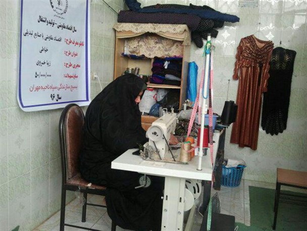 تحقق اقتصاد مقاومتی با ایجاد کارگاه های کوچک خیاطی در مهران