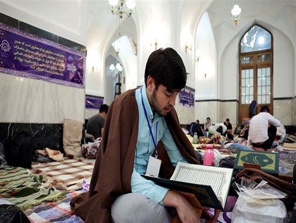 زمان‌بندی آیین اعتکاف در حرم رضوی در سال 97 اعلام شد