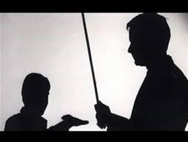 تکرار تنبیهات نتیجه ضعف عملکردی آموزش و پرورش/ وعده‌های توخالی برای برخورد با معلمان متخلف