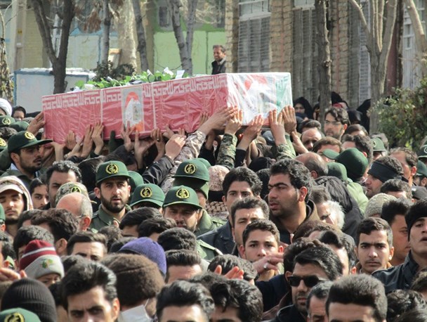 تشییع باشکوه پیکر مطهر پاسدار شهید احمد شوهانی در نهاوند+ تصاویر