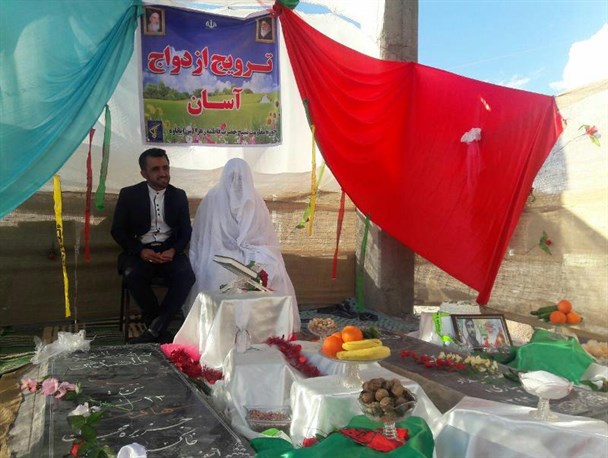 ترنم دلنشین یاد شهدای گمنام؛ آغازگر یک زندگی شیرین/زوج جوانی که از گلزار شهدای گمنام به خانه بخت رفتند+تصاویر