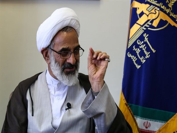 برخی‌ها به نام دین قداست‌زدایی می‌کنند/مدیران باید پاسخگوی عملکردشان باشند