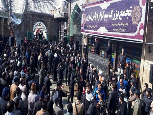 مراسم عزاداری شهادت حضرت فاطمه(س) در بروجرد برگزار شد+تصاویر