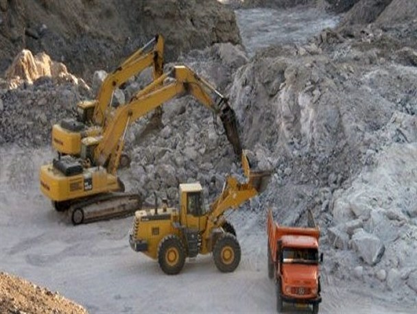 پلدختر گنجینه معادن گچ در ایران/ صنعتی که نیازمند حمایت دولت است