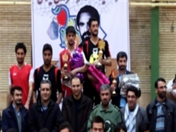 اختتامیه مسابقات فوتسال جام شهید دکتر ناصرالدین نیکنامی برگزار شد +تصاویر