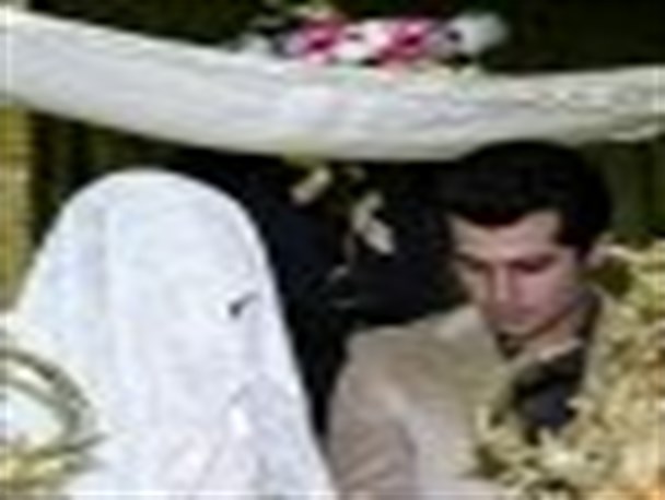 پیوند آسمانی زوج قائم‌شهری در جوار شهدای گمنام+ تصاویر