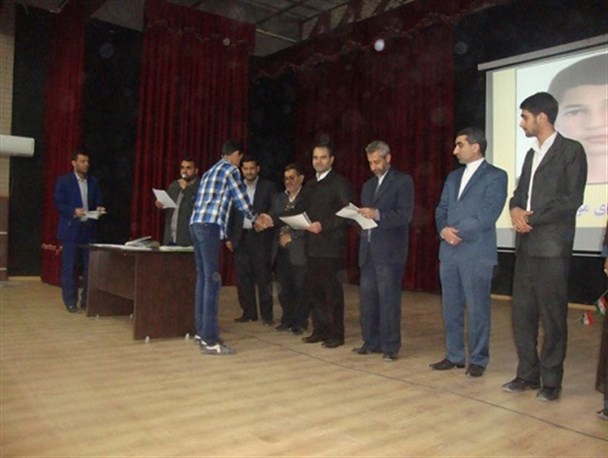 همایش تجلیل از دانش آموزان ممتاز شهرستان باوی+تصاویر