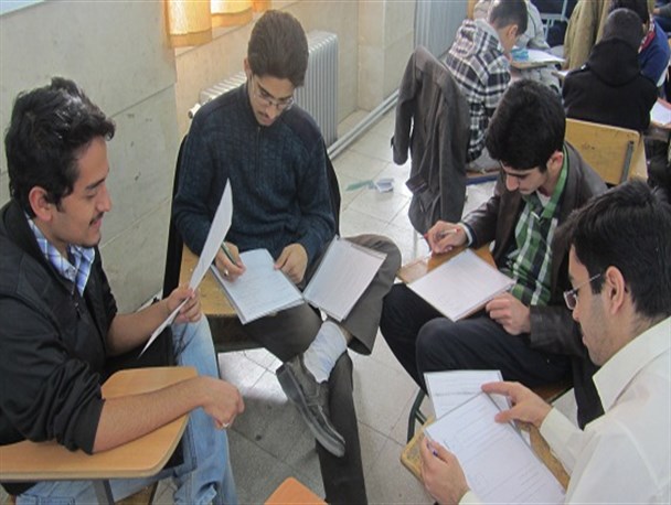 200 نفر از دانش آموزان سمنانی در لیگ علمی پیشگامان ایران اسلامی (پایا) شرکت کردند