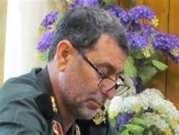 فرمانده سپاه امیرالمؤمنین(ع) درگذشت مادر شهید احمد کشوری را تسلیت گفت
