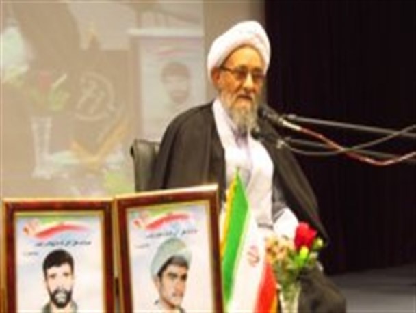 اثر بیانات مقام معظم رهبری را امروز در آشفتگی دشمنان و قدرت گرفتن مذاکره کنندگان ایرانی می بینیم