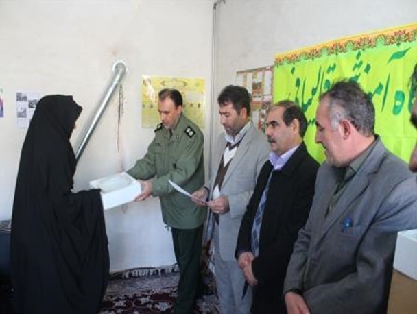 تحقق قدرت و اقتدار نظام اسلامی در حل مشکلات اقتصادی است