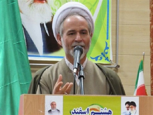 مربیان تربیتی الگویی عملی برای دانش آموزان باشند