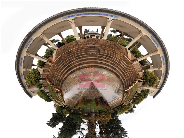 عکس متفاوت 360 درجه ای آرامگاه حافظ شیراز